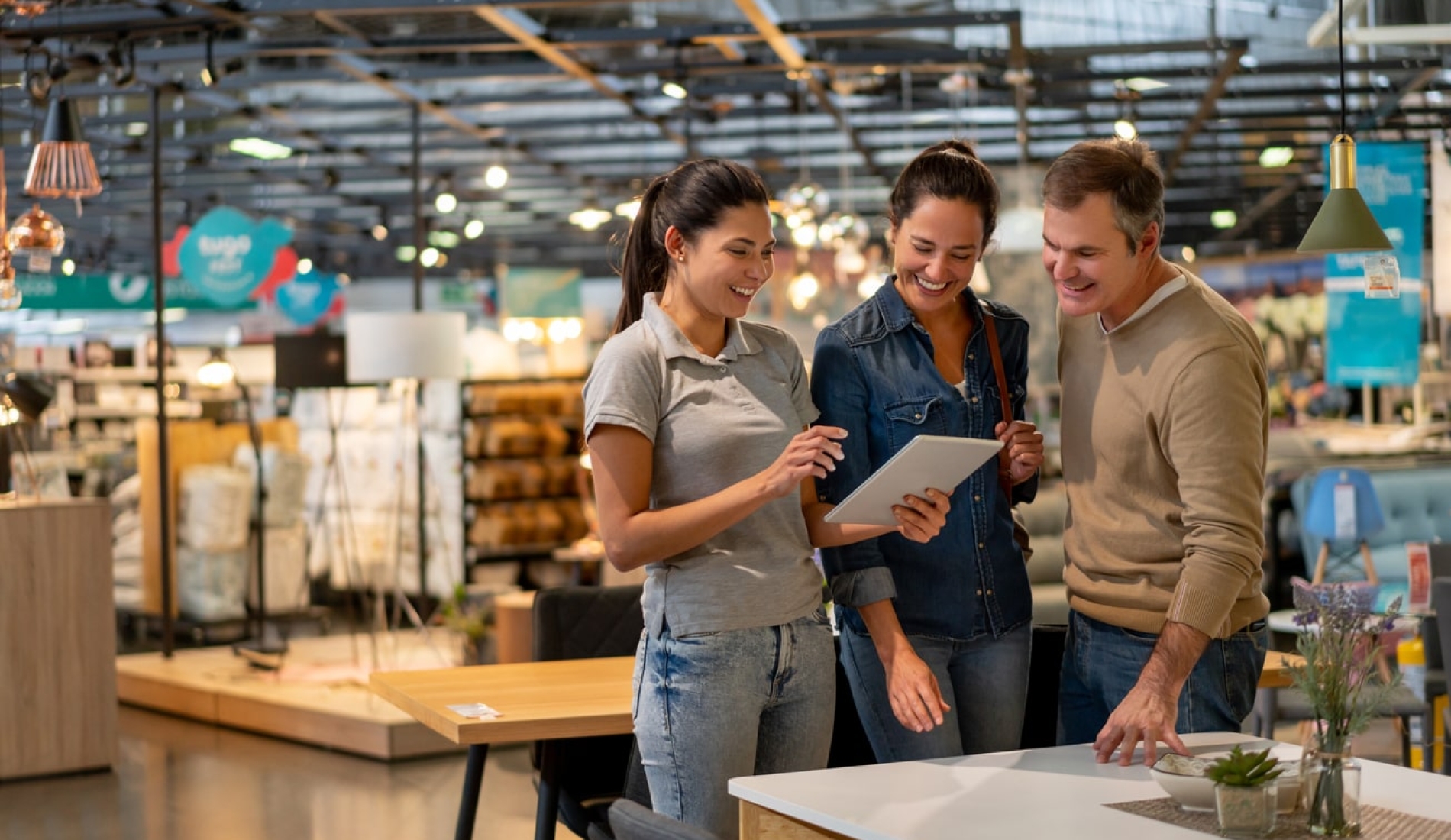 E-commerce ou boutique physique, l’approche omnicanal offre l’opportunité à vos consommateurs de passer à l’acte d‘achat à n’importe quel moment, sur n’importe quel canal de vente..