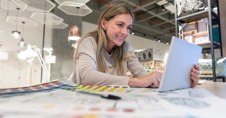 Cross canal, omnicanal et multicanal... Ces stratégies ne proposent pas la même approche marketing. Pourtant, elles vont toutes utiliser plusieurs canaux de distribution pour toucher votre clientèle. 